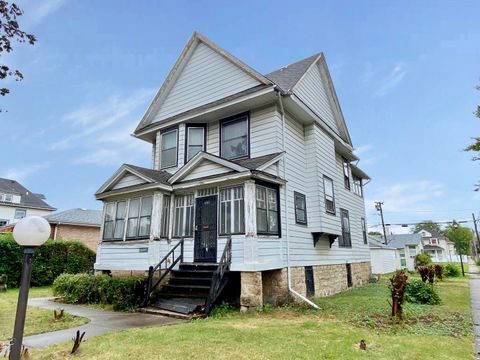 A home in Maywood