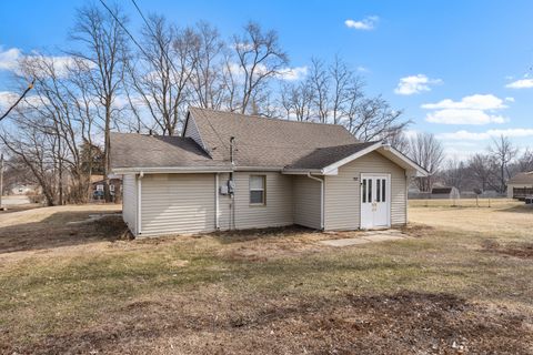 Photo of 702 Cambridge Avenue, Rockford, IL 61102 (MLS # 12622703)