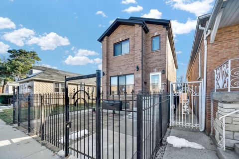 Tiny photo for 3917 W 60th Street, Chicago, IL 60629 (MLS # 12534649)