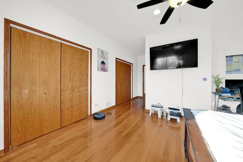 Tiny photo for 3917 W 60th Street, Chicago, IL 60629 (MLS # 12534649)