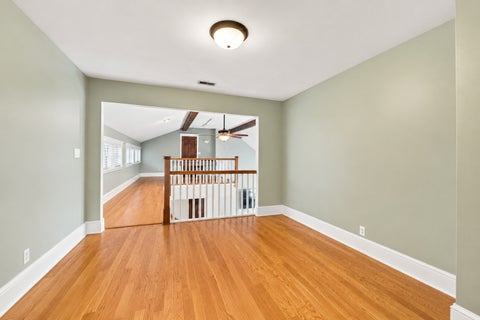 Tiny photo for 215 58th Street, Clarendon Hills, IL 60514 (MLS # 12756448)