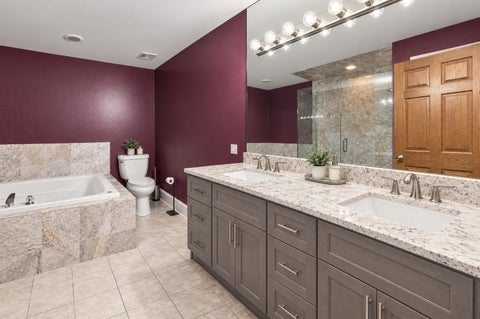 Tiny photo for 215 58th Street, Clarendon Hills, IL 60514 (MLS # 12756448)