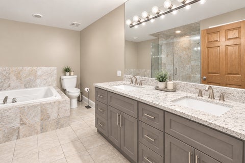 Tiny photo for 215 58th Street, Clarendon Hills, IL 60514 (MLS # 12756448)