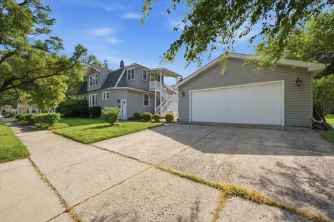 Tiny photo for 1712 Linden Road, Homewood, IL 60430 (MLS # 12724081)