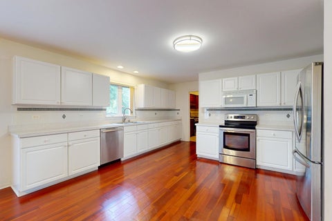 Tiny photo for 810 Vera Lane, Wheeling, IL 60090 (MLS # 12673788)
