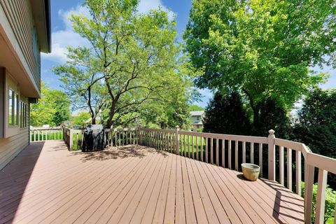Tiny photo for 1204 kristin Drive, Libertyville, IL 60048 (MLS # 12696830)
