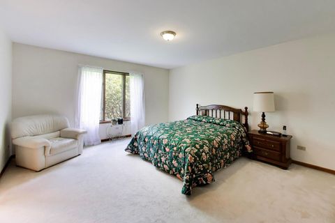 Tiny photo for 1204 kristin Drive, Libertyville, IL 60048 (MLS # 12696830)