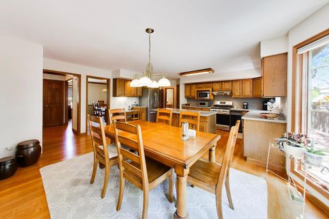 Tiny photo for 1204 kristin Drive, Libertyville, IL 60048 (MLS # 12696830)