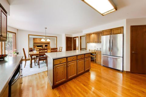 Tiny photo for 1204 kristin Drive, Libertyville, IL 60048 (MLS # 12696830)