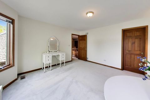 Tiny photo for 1204 kristin Drive, Libertyville, IL 60048 (MLS # 12696830)