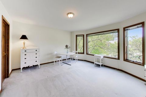 Tiny photo for 1204 kristin Drive, Libertyville, IL 60048 (MLS # 12696830)
