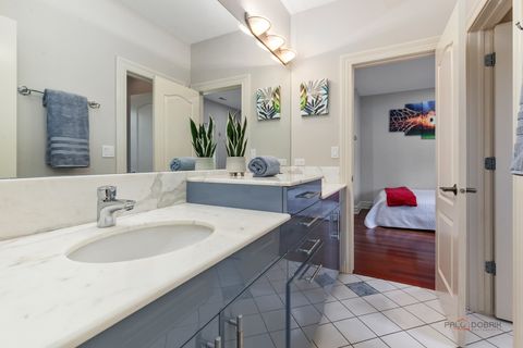 Tiny photo for 5 Cedar Lane, Lincolnshire, IL 60069 (MLS # 12574841)