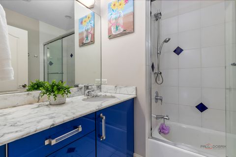 Tiny photo for 5 Cedar Lane, Lincolnshire, IL 60069 (MLS # 12574841)