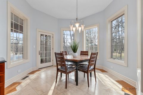 Tiny photo for 5 Cedar Lane, Lincolnshire, IL 60069 (MLS # 12574841)