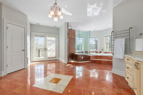 Tiny photo for 5 Cedar Lane, Lincolnshire, IL 60069 (MLS # 12574841)