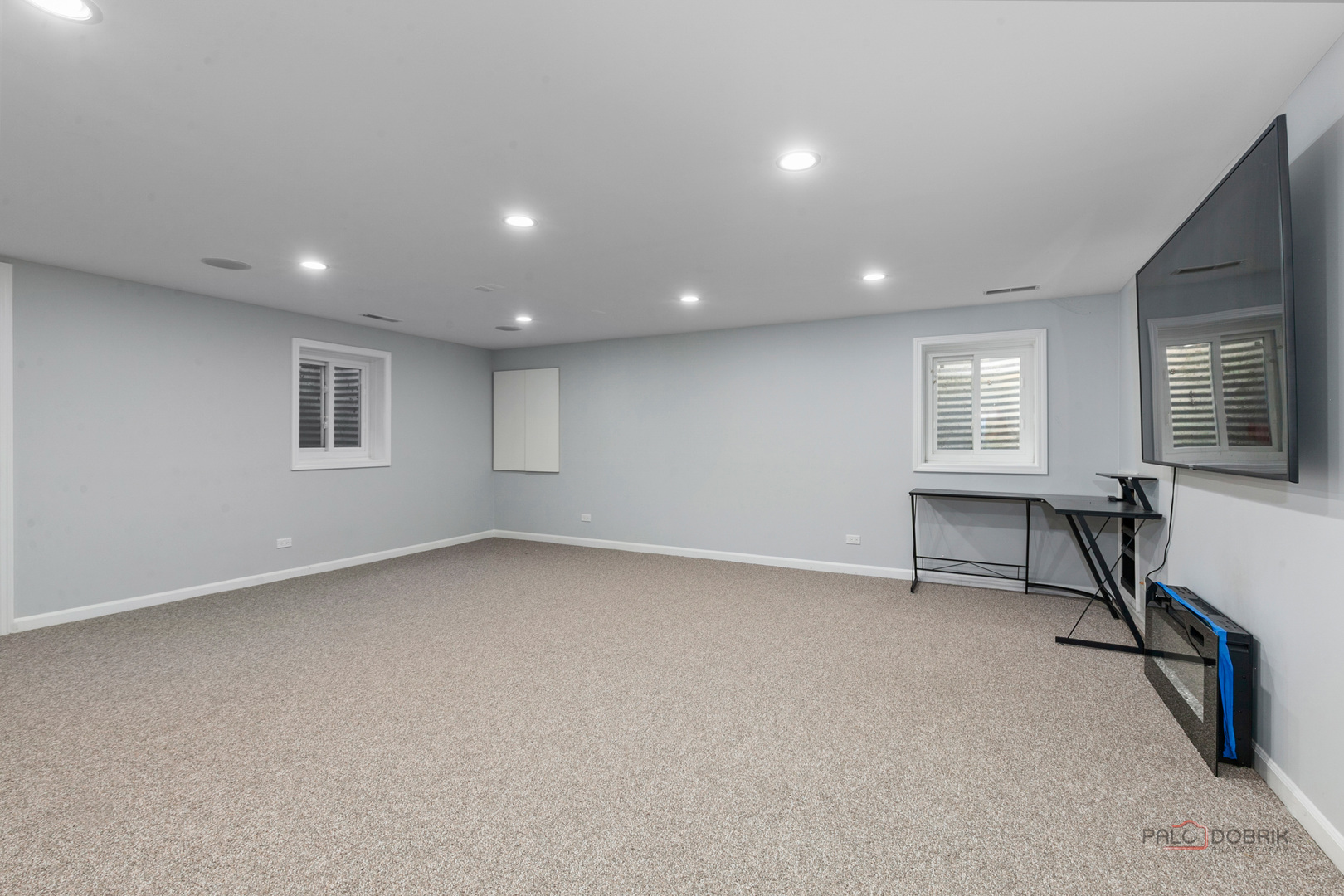 Lincolnshire, Illinois, 60069, United States, 7 Bedrooms Bedrooms, ,6 BathroomsBathrooms,Residential,Active,2026775