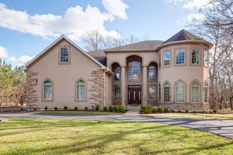 5 Cedar Lane Lincolnshire IL 60069