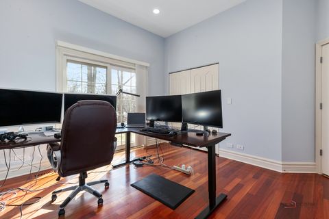 Tiny photo for 5 Cedar Lane, Lincolnshire, IL 60069 (MLS # 12574841)