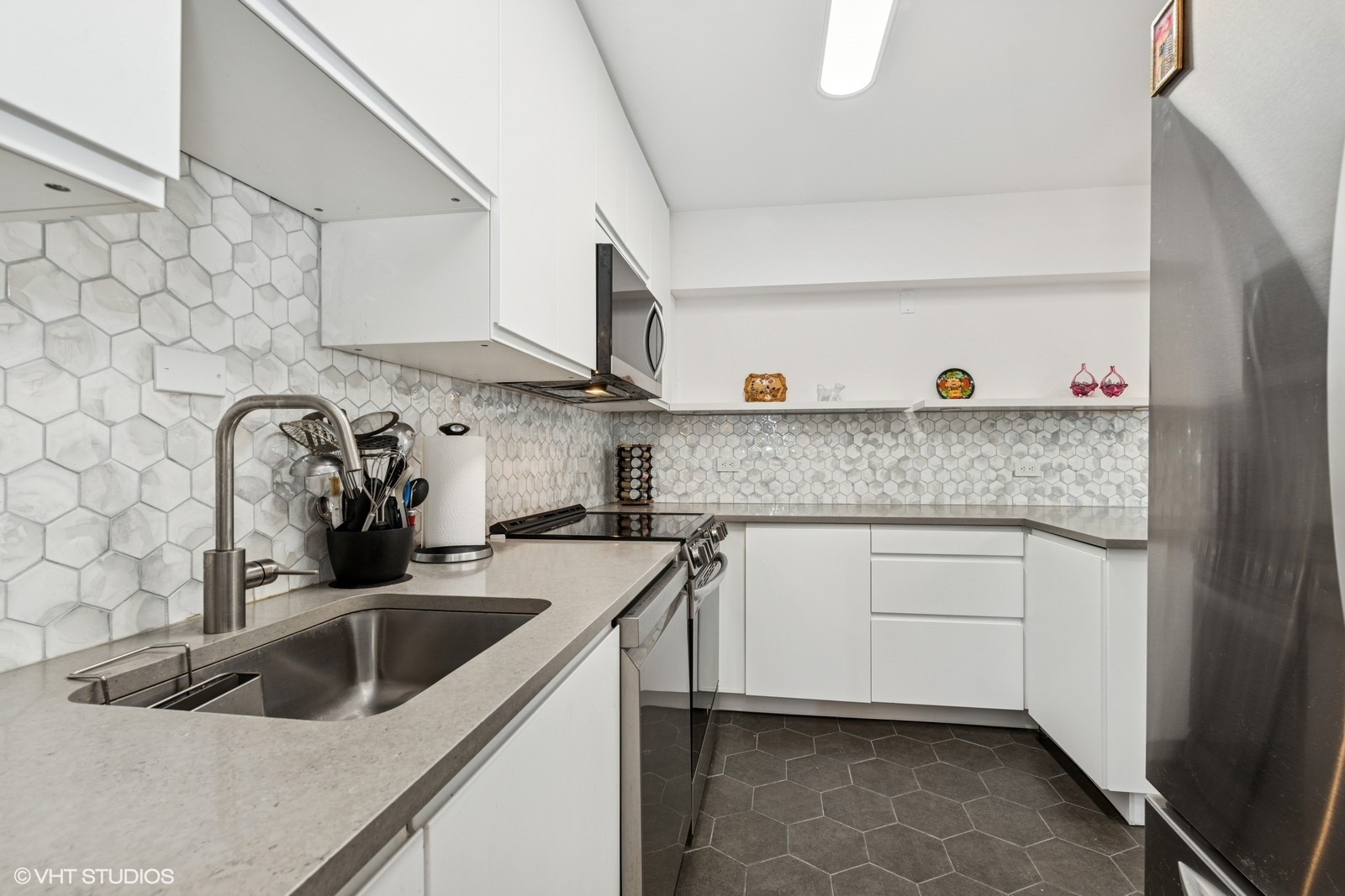 4250 N Marine Drive 429