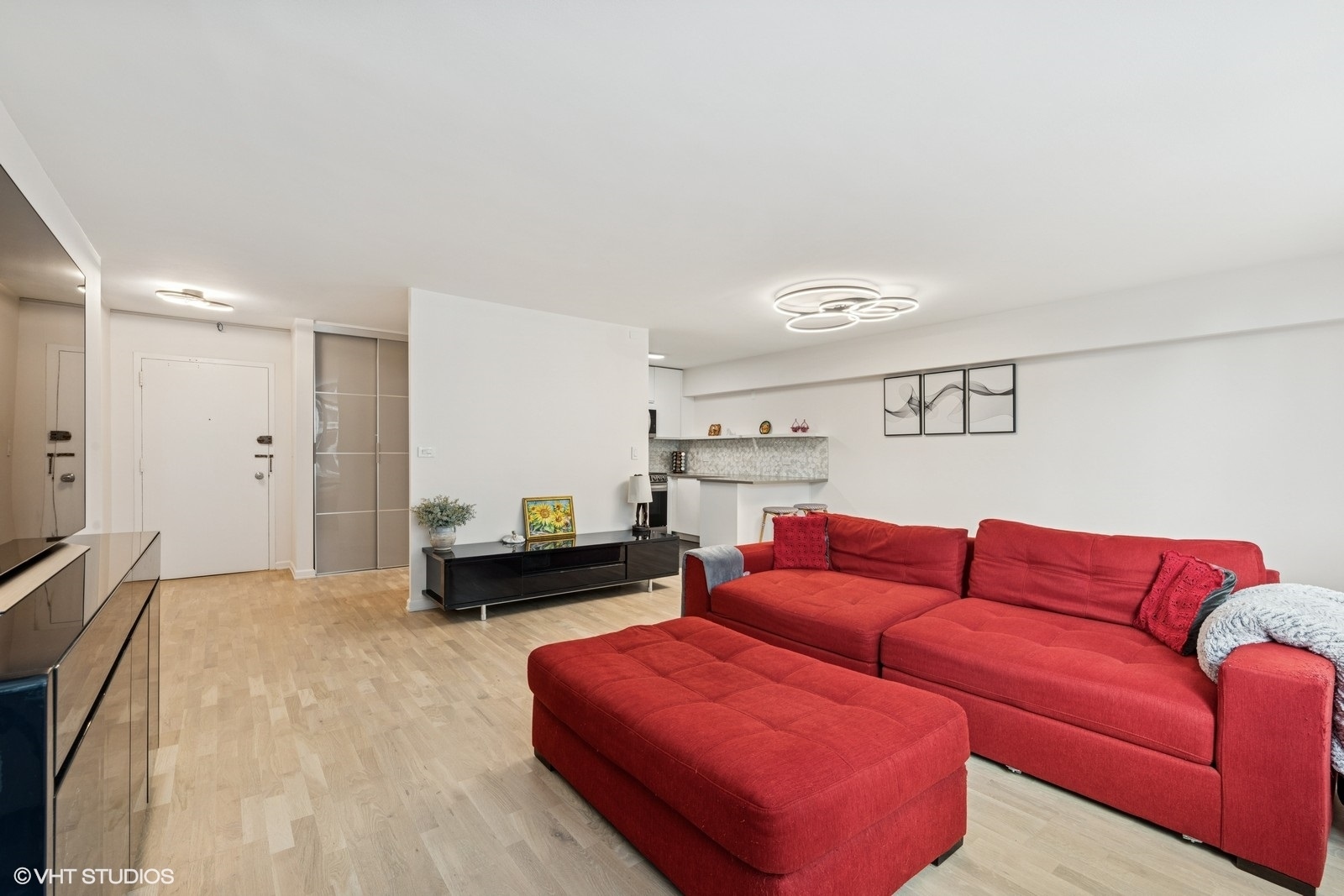 4250 N Marine Drive 429