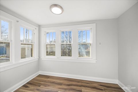 Tiny photo for 408 Bowen Court, Elgin, IL 60120 (MLS # 12567652)