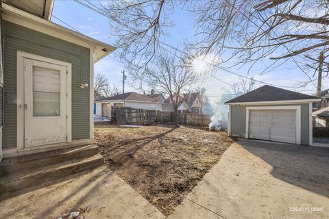 Tiny photo for 408 Bowen Court, Elgin, IL 60120 (MLS # 12567652)