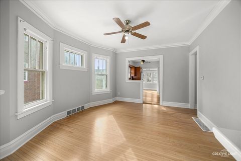 Tiny photo for 408 Bowen Court, Elgin, IL 60120 (MLS # 12567652)