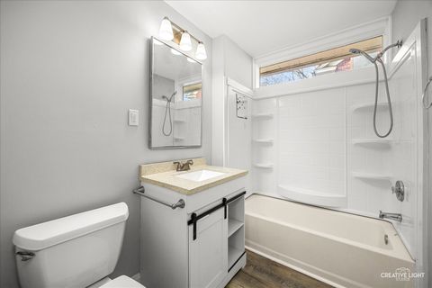 Tiny photo for 408 Bowen Court, Elgin, IL 60120 (MLS # 12567652)