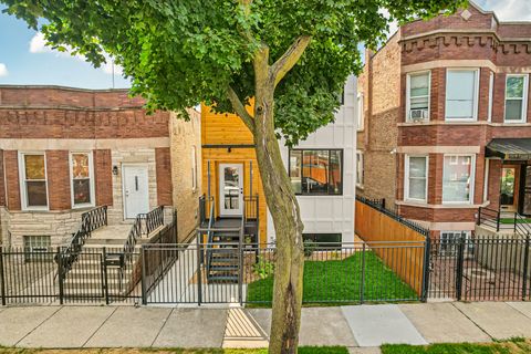 Tiny photo for 932 N Monticello Avenue, Chicago, IL 60651 (MLS # 12484199)