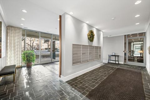 Tiny photo for 1625 Sheridan Road #312, Wilmette, IL 60091 (MLS # 12538562)