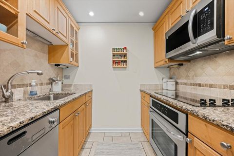 Tiny photo for 1625 Sheridan Road #312, Wilmette, IL 60091 (MLS # 12538562)