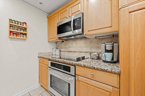 Tiny photo for 1625 Sheridan Road #312, Wilmette, IL 60091 (MLS # 12538562)