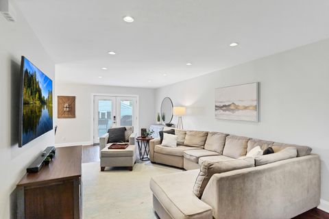 Tiny photo for 888 Geneva Drive, Geneva, IL 60134 (MLS # 12491372)