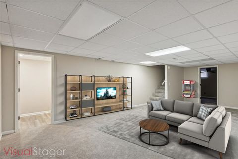 Tiny photo for 341 Fairway View Drive, Algonquin, IL 60102 (MLS # 12488141)