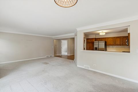 Tiny photo for 341 Fairway View Drive, Algonquin, IL 60102 (MLS # 12488141)