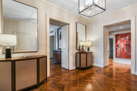 Tiny photo for 1260 N Astor Street #3, Chicago, IL 60610 (MLS # 12398441)