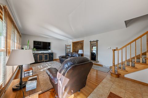 Tiny photo for 117 Linden Drive, Frankfort, IL 60423 (MLS # 12473334)