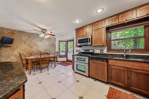 Tiny photo for 117 Linden Drive, Frankfort, IL 60423 (MLS # 12473334)