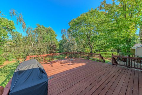 Tiny photo for 117 Linden Drive, Frankfort, IL 60423 (MLS # 12473334)