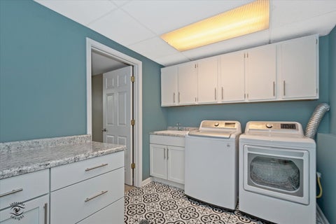 Tiny photo for 11621 Brookshire Drive, Orland Park, IL 60467 (MLS # 12664503)