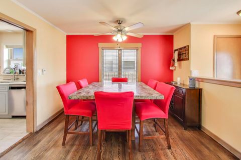 Tiny photo for 6936 W Oakton Court, Niles, IL 60714 (MLS # 12475102)