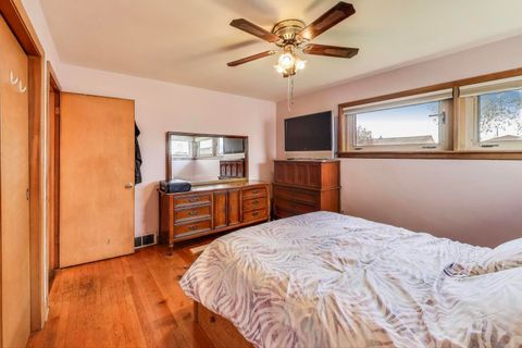 Tiny photo for 6936 W Oakton Court, Niles, IL 60714 (MLS # 12475102)