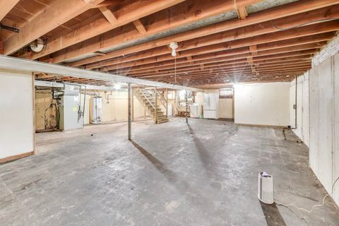 Tiny photo for 6936 W Oakton Court, Niles, IL 60714 (MLS # 12475102)