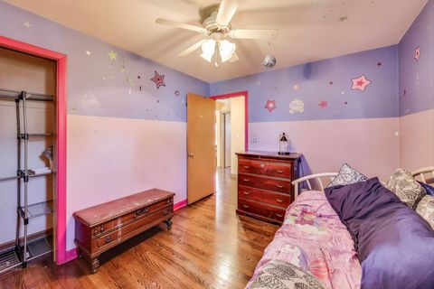 Tiny photo for 6936 W Oakton Court, Niles, IL 60714 (MLS # 12475102)