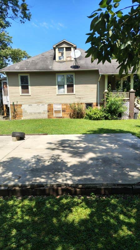 Tiny photo for 117 S Reader Street, Mounds, IL 62964 (MLS # 12739999)