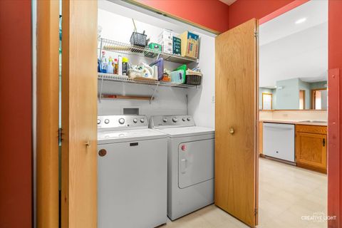 Tiny photo for 840 Havenshire Road, Naperville, IL 60565 (MLS # 12600777)