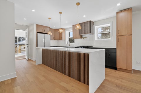 Tiny photo for 17 Franklin Avenue, River Forest, IL 60305 (MLS # 12674828)