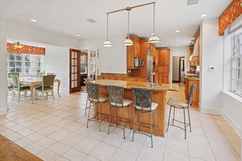 Tiny photo for 5873 N Forest Glen Avenue, Chicago, IL 60646 (MLS # 12641646)