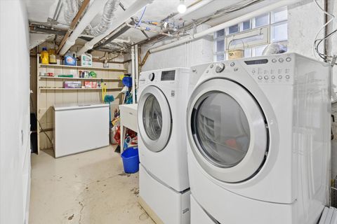 Tiny photo for 5873 N Forest Glen Avenue, Chicago, IL 60646 (MLS # 12641646)