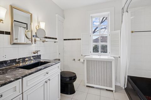 Tiny photo for 5873 N Forest Glen Avenue, Chicago, IL 60646 (MLS # 12641646)
